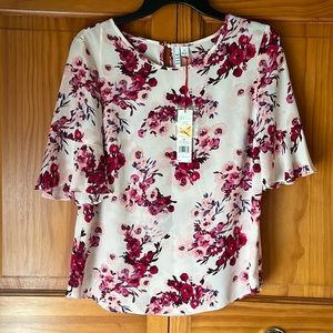 Elle 3/4 Sleeved Floral Blouse NWT